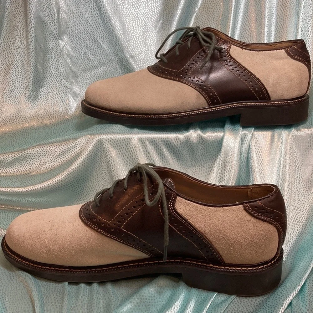 Bass Gosselin golf shoes. Wing tip style‎ suede and leather. 9.5m. Box 10
